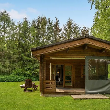 Two-bedroom In Ferienhaus *